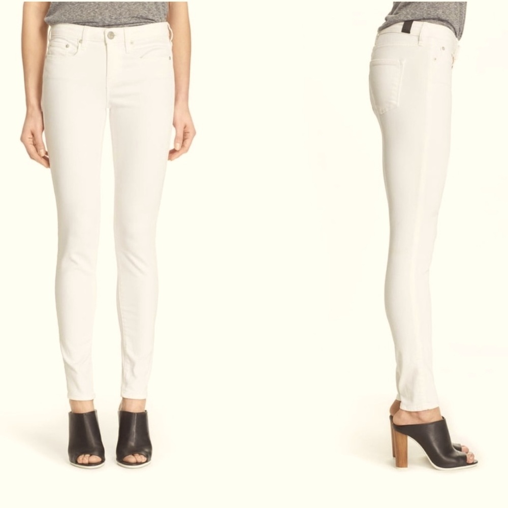 Vince ‘Riley’ Skinny Jeans in White. Size 32. Perfect for Spring!